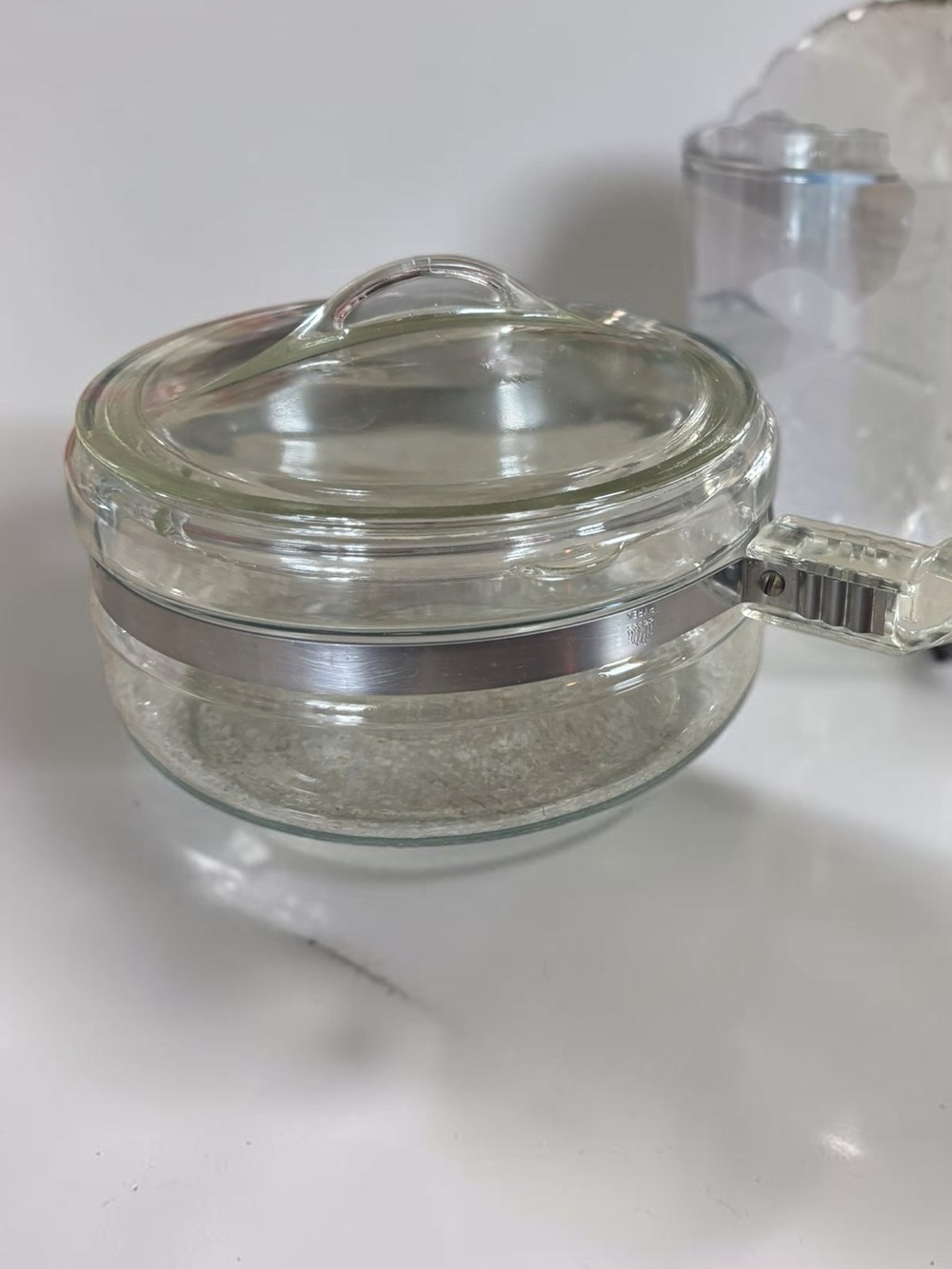 Pyrex Flameware Saucepan Covered Canada